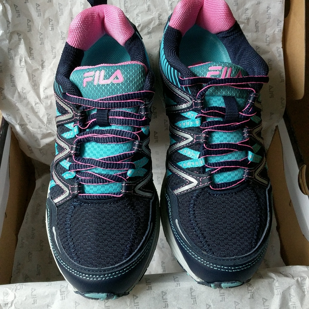 Fila Headway Women's Outdoor Sneakers Size 6.